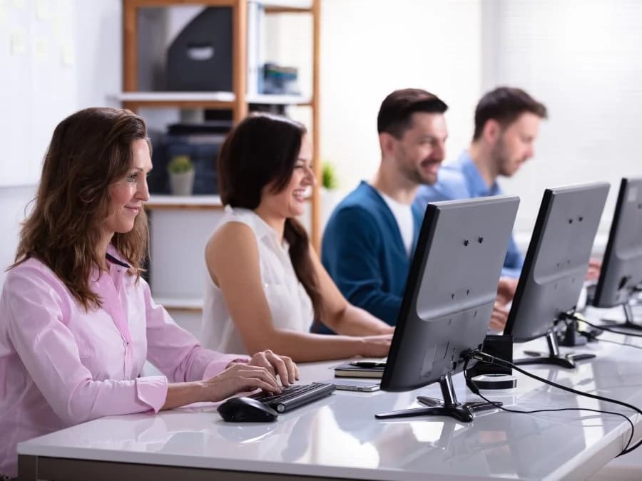 Xizmat ko'rsatish CRM tizimlari